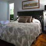 Regal House Capucci 6 4*