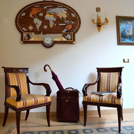 Pensjonat Regal House Capucci 6