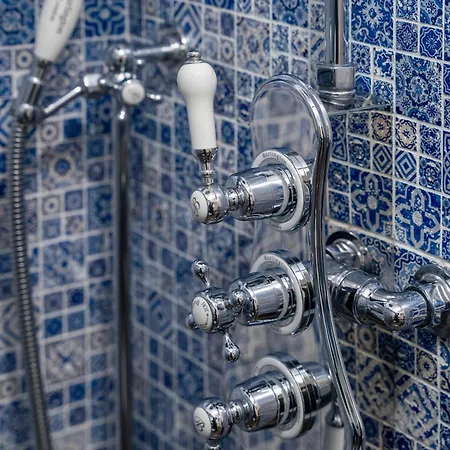 Konukevi Regal House Capucci 6 4*