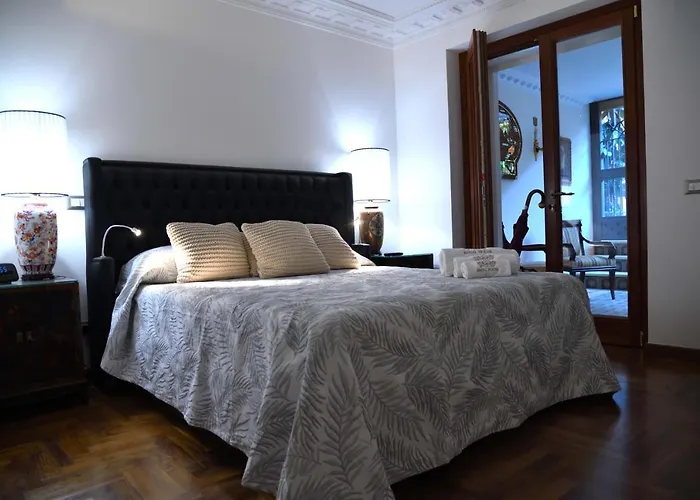 Regal House Capucci 6 4*