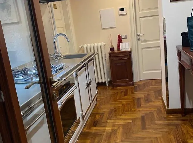 Maison d'hôtes Regal House Capucci 6 Rome