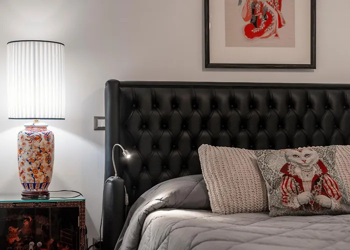 Regal House Capucci 6